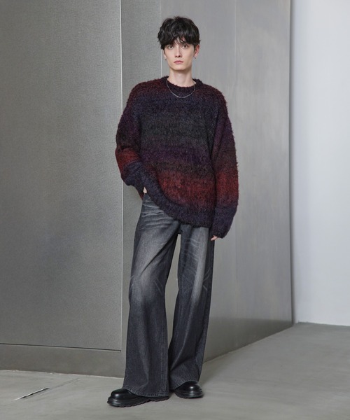 ASTRONOMY（アストロノミー）の「グラデーション起毛加工クルーネックニット（ニット/セーター・メンズ・グレー/ブルー/ブルー系2/テラコッタ/ブラック系2/ワイン/ダークブラウン/ブラック・S/M/L/XL）」の14枚目の写真