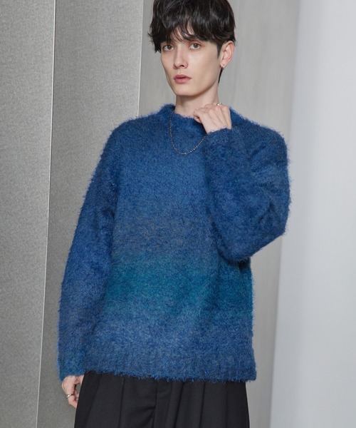 ASTRONOMY（アストロノミー）の「グラデーション起毛加工クルーネックニット（ニット/セーター・メンズ・グレー/ブルー/ブルー系2/テラコッタ/ブラック系2/ワイン/ダークブラウン/ブラック・S/M/L/XL）」の20枚目の写真