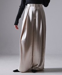 DAESE TOKYO（デセトウキョウ）の「『DAESE TOKYO/デセトウキョウ』サテン タックワイドパンツ（その他パンツ）」