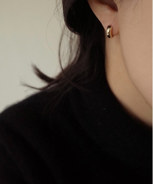Burner(バーナー)の「【blatto 925silver】シルバー925 シンプルミニフープピアス esm-pierce-36-30【RBTS】(ピアス(両耳用)・メンズ・ゴールド/シルバー・FREE)」の4枚目の写真