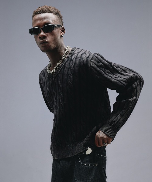 Faded Cable V-neck Knit / フェードケーブルVネックニット（ニット