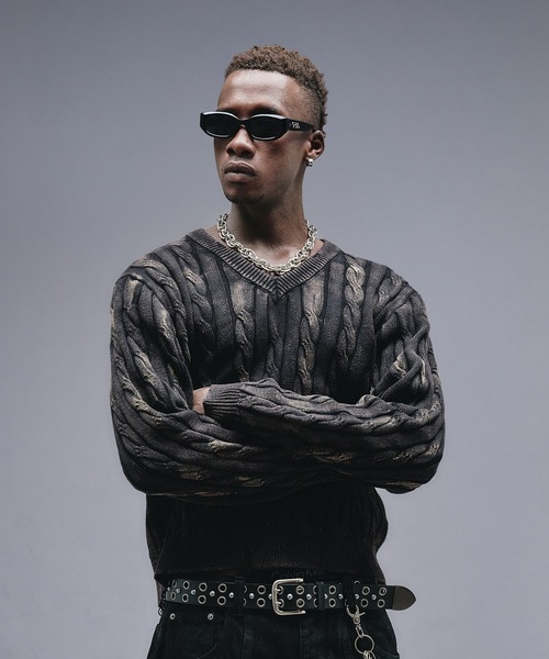 ANDER HUNK（アンダーハンク）の「Faded Cable V-neck Knit / フェードケーブルVネックニット（ニット/セーター・メンズ・ブラック/その他・MEDIUM/LARGE）」の12枚目の写真