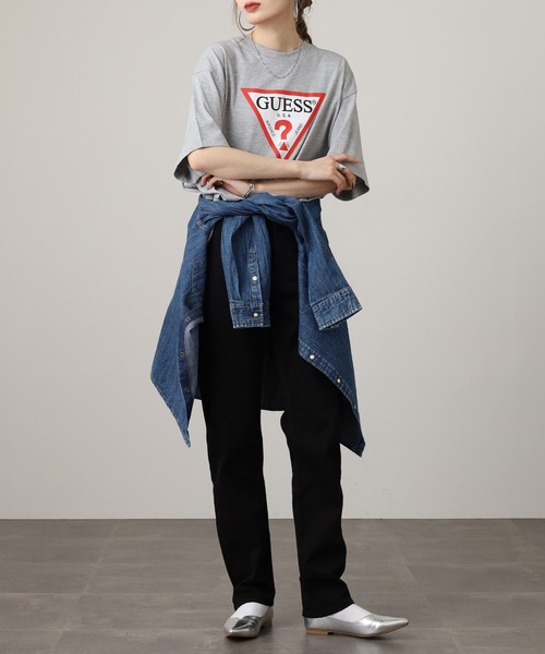 GUESS JEANS(ゲスジーンズ)の「GUESS JEANS GJ SS CN OS ICONIC TEE ゲス アイコニック 半袖Tシャツ(Tシャツ/カットソー・メンズ・グレー/ホワイト/ブラック・XL/M/L/S)」の17枚目の写真
