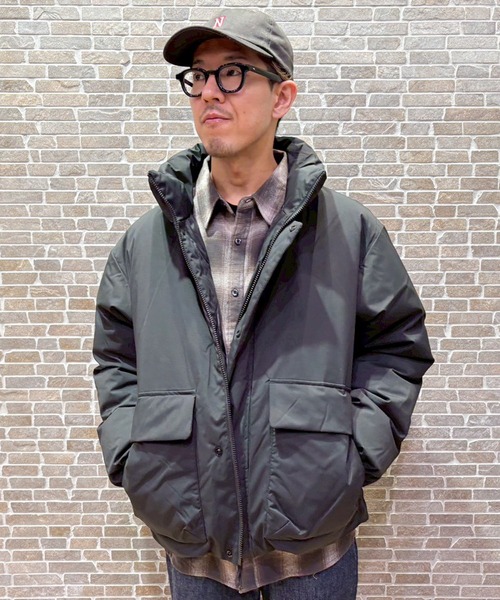 Grand PARK（グランドパーク）の「パディングスタンドブルゾン（ダウンジャケット/コート・メンズ・チャコールグレー/アイボリー/ブラック・LARGE/MEDIUM）」の22枚目の写真