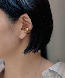 ear PAPILLONNER(イアパピヨネ)の《WEB限定》変形ダブルラインイヤーカフ(イヤーカフ)