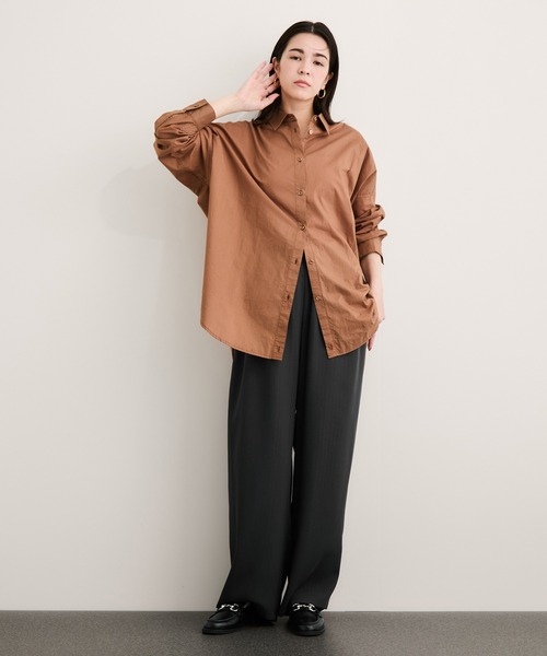 le cercle ADAM ET ROPE'(ルセルクルアダムエロペ)の「ラメストライプワイドパンツ/セットアップ対応(その他パンツ・レディース・チャコールグレー/ベージュ/ネイビー・FREE)」の7枚目の写真