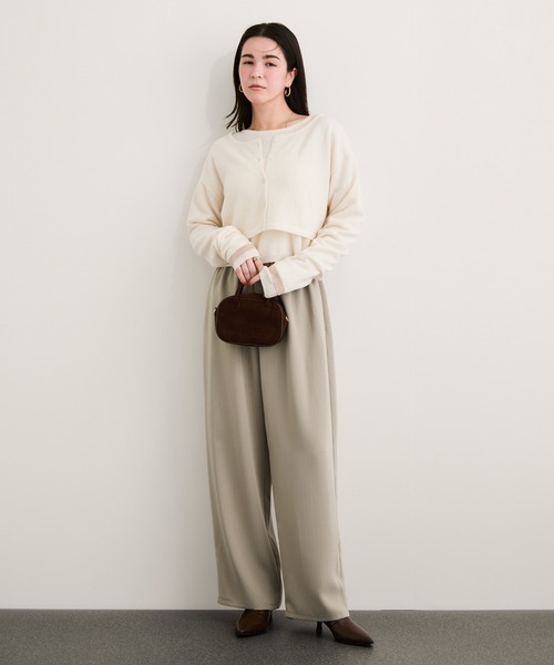 le cercle ADAM ET ROPE'(ルセルクルアダムエロペ)の「ラメストライプワイドパンツ/セットアップ対応(その他パンツ・レディース・チャコールグレー/ベージュ/ネイビー・FREE)」の9枚目の写真