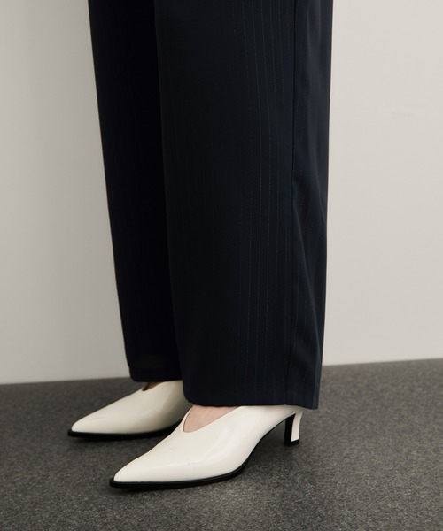 le cercle ADAM ET ROPE'(ルセルクルアダムエロペ)の「ラメストライプワイドパンツ/セットアップ対応(その他パンツ・レディース・チャコールグレー/ベージュ/ネイビー・FREE)」の17枚目の写真