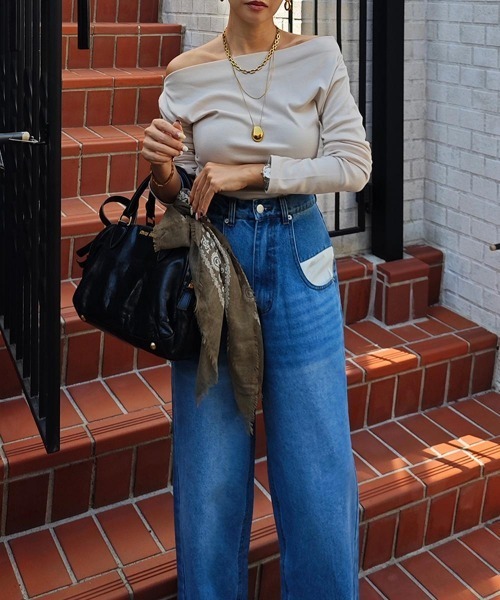 esutoreja（エストレジャ）の「ワンショルダーロングスリーブトップス（Tシャツ/カットソー・レディース・ベージュ/ブラック/アイボリー・FREE）」の14枚目の写真