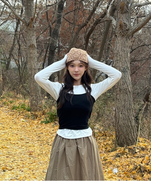 Vini（ヴィニ）の「レイヤード キャミソール セット（Tシャツ/カットソー・レディース・ホワイト×ブラック・MEDIUM）」の11枚目の写真