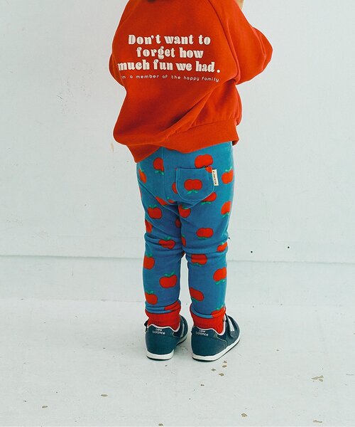 p.premier（ピードットプルミエ）の「【ジュニア対応】ベロアタッチのメルティ起毛フリースぬくぬくレギンス（その他パンツ・キッズ・イエロー/ブラック/その他2/ネイビー/グリーン/レッド・90/80/100/110/120/130/140）」の3枚目の写真