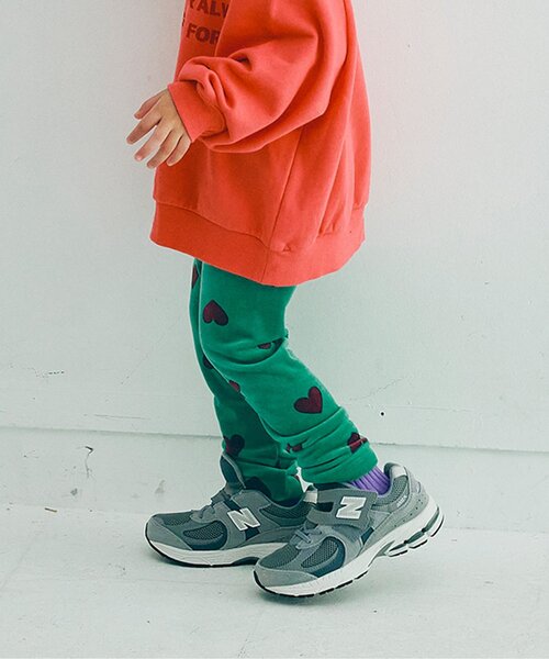 p.premier（ピードットプルミエ）の「【ジュニア対応】ベロアタッチのメルティ起毛フリースぬくぬくレギンス（その他パンツ・キッズ・イエロー/ブラック/その他2/ネイビー/グリーン/レッド・90/80/100/110/120/130/140）」の2枚目の写真