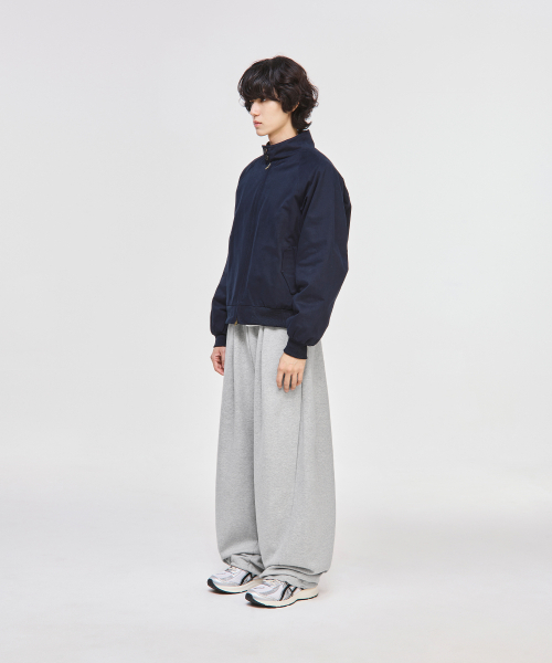 SIGNATURE（シグネチャ）の「カーブドトレーニングパンツ[グレー]（スウェットパンツ・レディース・その他・MEDIUM/LARGE）」の8枚目の写真