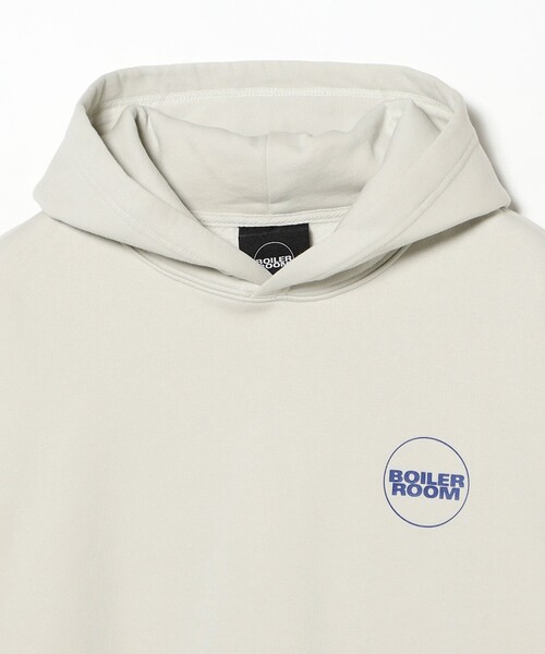 BEAMS T（ビームスティー）の「BOILER ROOM / CORE HOODIE（スウェット・メンズ・ライトグレー・M/XL/L）」の3枚目の写真