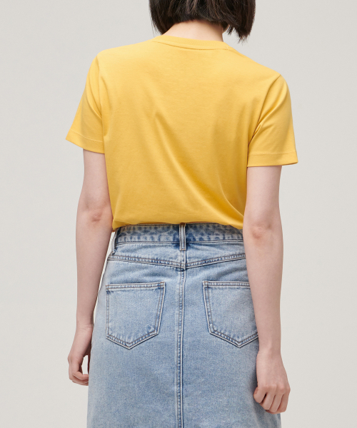 MUSINSA STANDARD WOMAN（ムシンサスタンダードウーマン）の「[クールタンダード] ウィメンズ ベーシック クルーネック Tシャツ [メロウイエロー]（Tシャツ/カットソー・レディース・その他・SMALL/MEDIUM/LARGE/X-SMALL/X-LARGE）」の2枚目の写真
