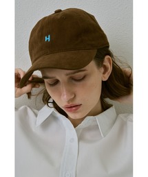 un/neu（アンノイ）の「シンプル刺繍ロゴキャップ / ソフトテクスチャーロゴキャップ（キャップ）」