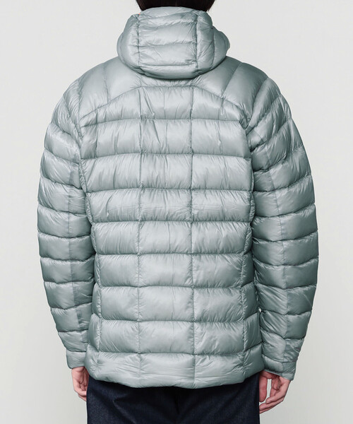 Rab(ラブ)の「Rab | Mythic G Jacket MEN(ダウンジャケット/コート・メンズ・ブラック/グレー・L/XL)」の13枚目の写真