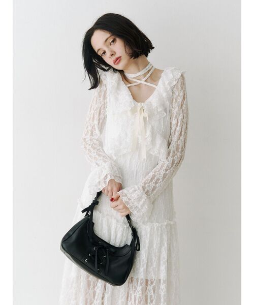 jouetie(ジュエティ)の「ラッフルフリルレースロングワンピース(ワンピース・レディース・オフホワイト/ピンク/ブラック・MEDIUM)」の4枚目の写真