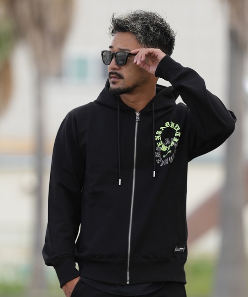 adamsJUGGLER（アダムスジャグラー）の「RTEG O.Eネオンフォームフーディー（パーカー・メンズ・ブラック/グレー・S/M/L/XL/XXL）」の17枚目の写真