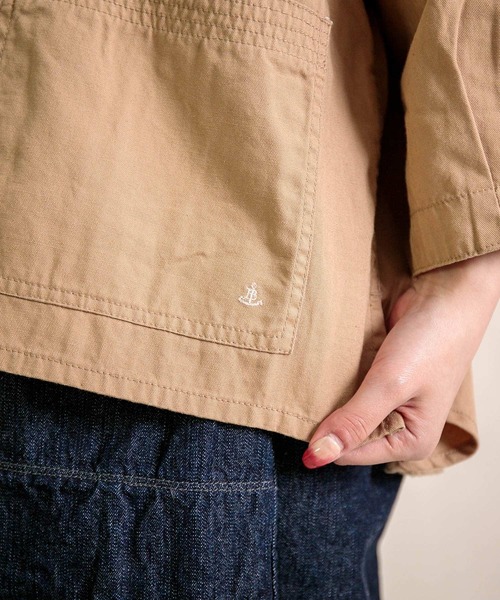 Brocante（ブロカント）の「[Brocante / ブロカント] 20/16オックス ペシュールスモック（シャツ/ブラウス・レディース・ベージュ/アイボリー/チャコールグレー・2）」の12枚目の写真