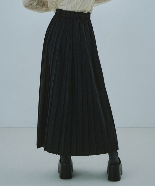 セール】【ブラック残りわずか！】Soft Leather Pleated SK
