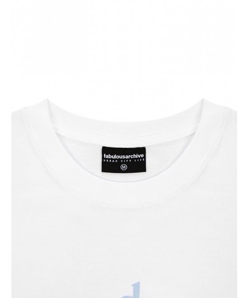 FABULOUS ARCHIVE(ファビュラスアーカイブ)の「ウィメンズルリスエンボクロップTシャツホワイトブルー(FCC2TS387W)(Tシャツ/カットソー・レディース・ホワイト・MEDIUM/SMALL)」の6枚目の写真