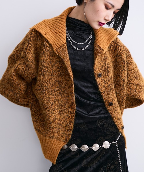 MONOe（モノエ）の「ジャガード柄ハイネックニットカーディガン（ニット/セーター・レディース・グレー/グリーン/オレンジ・FREE）」の3枚目の写真