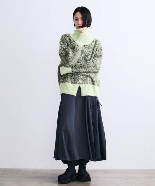 MONOe（モノエ）の「ジャガード柄ハイネックニットカーディガン（ニット/セーター・レディース・グレー/グリーン/オレンジ・FREE）」の15枚目の写真