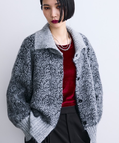 MONOe（モノエ）の「ジャガード柄ハイネックニットカーディガン（ニット/セーター・レディース・グレー/グリーン/オレンジ・FREE）」の21枚目の写真