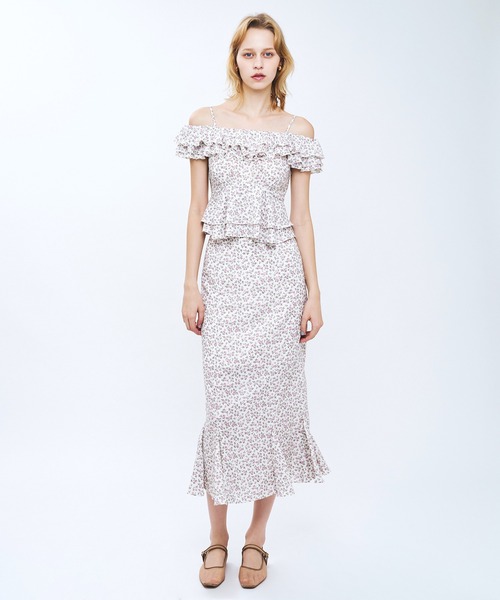 DEICY(デイシー)の「ローズフリル2wayオフショルブラウス(シャツ/ブラウス・レディース・ラベンダー/ピンク/ブルー・1/0)」の4枚目の写真