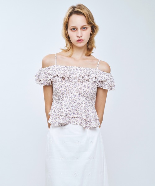 DEICY(デイシー)の「ローズフリル2wayオフショルブラウス(シャツ/ブラウス・レディース・ラベンダー/ピンク/ブルー・1/0)」の21枚目の写真