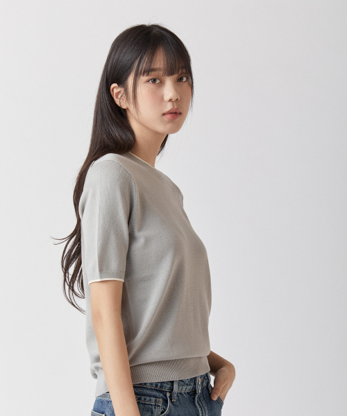 MANNERGRAM(マナーグラム)の「ウルトラファインシルケットラウンドニット_アンチピリング - 7カラー(ニット/セーター・メンズ・スカイブルー/ブラック/ネイビー/ブラウン/グレー/グリーン/ライトベージュ・MEDIUM/LARGE/X-LARGE/WS)」の22枚目の写真