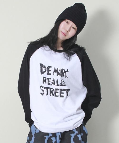 DEMARC（ドゥマーク）の「リアルストリートカラーミックスラグラン長袖Tシャツブラック&ホワイト（Tシャツ/カットソー・レディース・その他・MEDIUM/LARGE）」の4枚目の写真