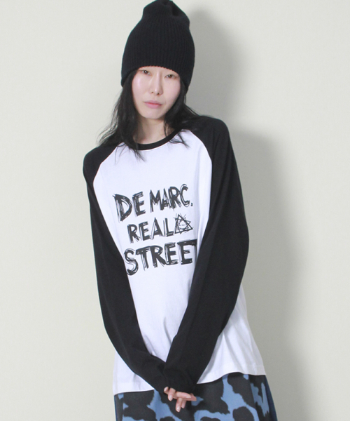 DEMARC（ドゥマーク）の「リアルストリートカラーミックスラグラン長袖Tシャツブラック&ホワイト（Tシャツ/カットソー・レディース・その他・MEDIUM/LARGE）」の6枚目の写真