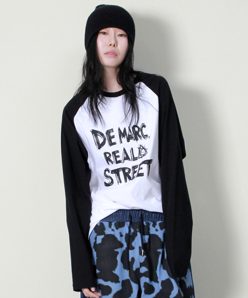 DEMARC（ドゥマーク）の「リアルストリートカラーミックスラグラン長袖Tシャツブラック&ホワイト（Tシャツ/カットソー・レディース・その他・MEDIUM/LARGE）」の9枚目の写真