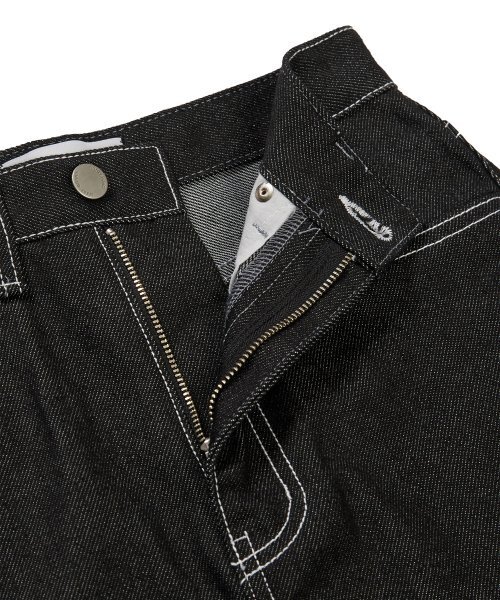 WEST GRAND BOULEVARD(ウエストグランドブルバード)の「コントラスト生地デニムミニスカート BLACK INDIGO(スカート・レディース・その他・SMALL/MEDIUM/X-SMALL)」の4枚目の写真