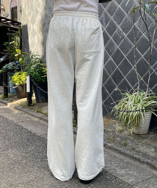 CIAOPANIC（チャオパニック）の「カットレイヤーロゴスタッズスウェットパンツ（その他パンツ・レディース・ネイビー/グレー・LARGE/MEDIUM）」の15枚目の写真