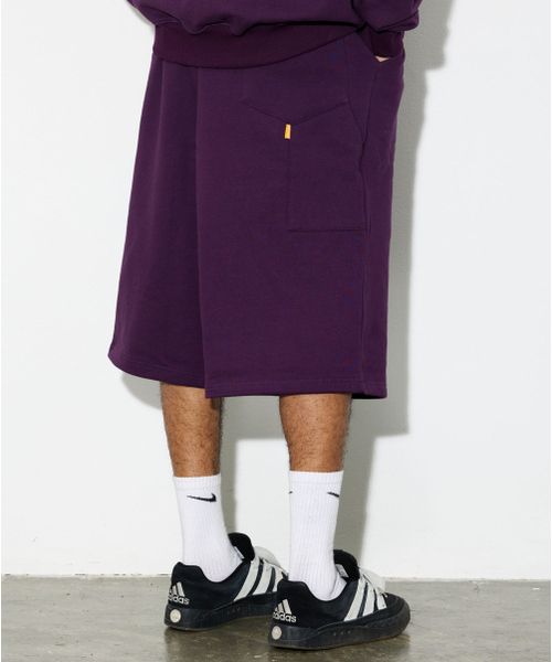 PHILIPPAKER(フィリップペイカー)の「カーペンター バミューダ スウェット 8部パンツ ディープパープル(その他パンツ・メンズ・その他・MEDIUM/LARGE/X-LARGE)」の1枚目の写真
