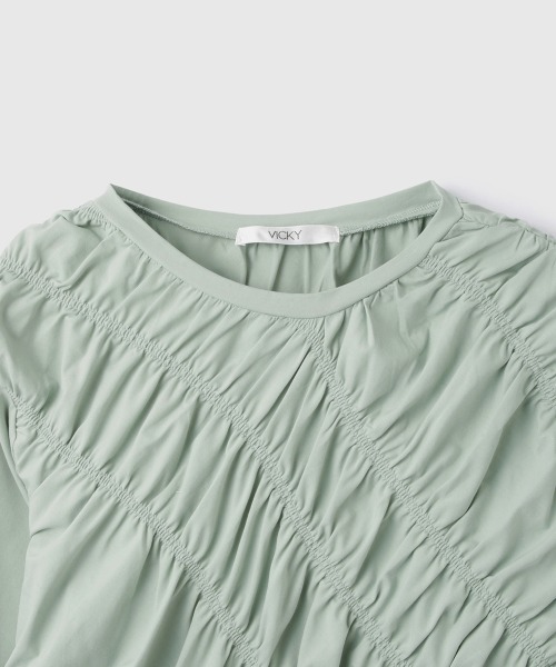 VICKY（ビッキー）の「ギャザーラインフロントカットソー≪洗濯機で洗える≫（Tシャツ/カットソー・レディース・ブラック/オフホワイト/グリーン・M）」の6枚目の写真