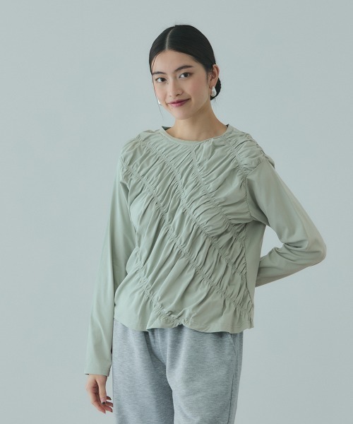 VICKY（ビッキー）の「ギャザーラインフロントカットソー≪洗濯機で洗える≫（Tシャツ/カットソー・レディース・ブラック/オフホワイト/グリーン・M）」の10枚目の写真