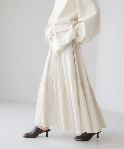 LOWRYS FARM(ローリーズファーム)の「チュールアソートティアードスカート 643601(スカート・レディース・ホワイト系その他/ブラウン/グレー/ブラック/ホワイト・FREE)」の2枚目の写真