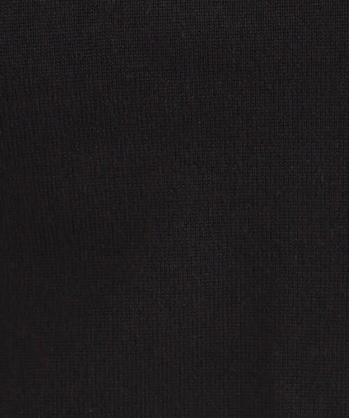 SHOO・LA・RUE（シューラルー）の「【洗濯機可/S-LL/アンサンブル可】シンプルきれい見え クルーネックニット（ニット/セーター・レディース・ベビーピンク/イエロー系その他/ブラック系2/ホワイト系3・04/03/02/01）」の5枚目の写真