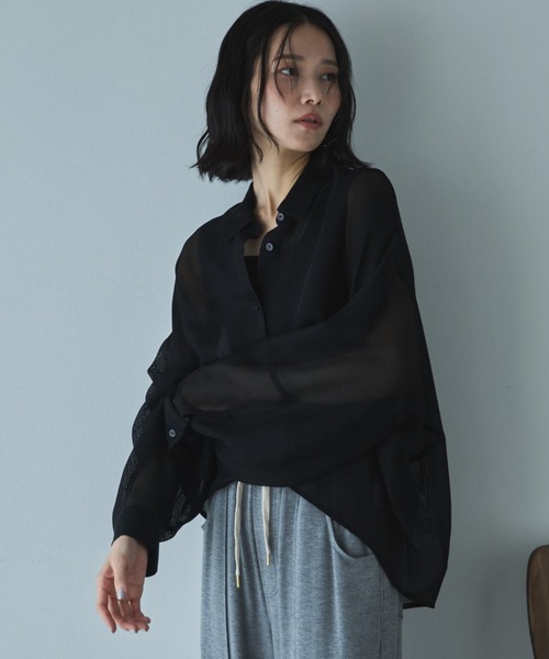 Doux archives(ドゥアルシーヴ)の「【EC先行予約】メッシュドルマンシャツ(シャツ/ブラウス・レディース・オフホワイト/ブラック/キャメル・FREE)」の13枚目の写真