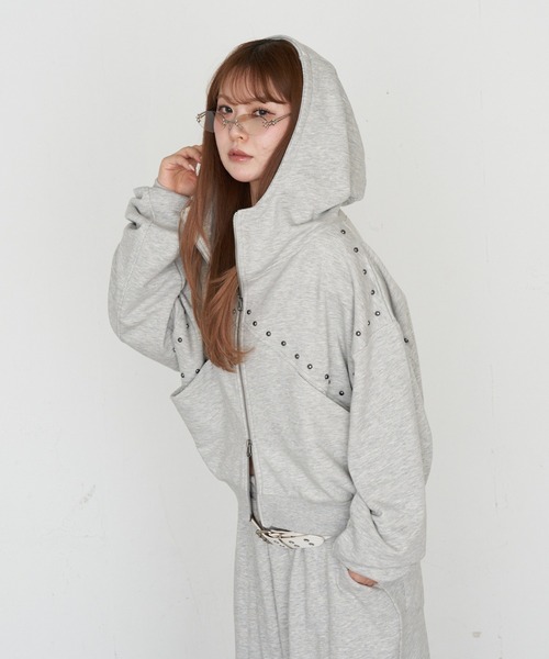 RAY CASSIN（レイカズン）の「【セットアップで着られる】ピグメントスタッズドルマンスウェットパーカー（スウェット・レディース・グレー/ブラウン系その他2/ベージュ系その他2・FREE）」の10枚目の写真