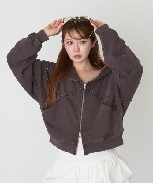 RAY CASSIN(レイカズン)の「【セットアップで着られる】ピグメントスタッズドルマンスウェットパーカー(スウェット・レディース・ブラウン系その他2/グレー/ベージュ系その他2・FREE)」の22枚目の写真