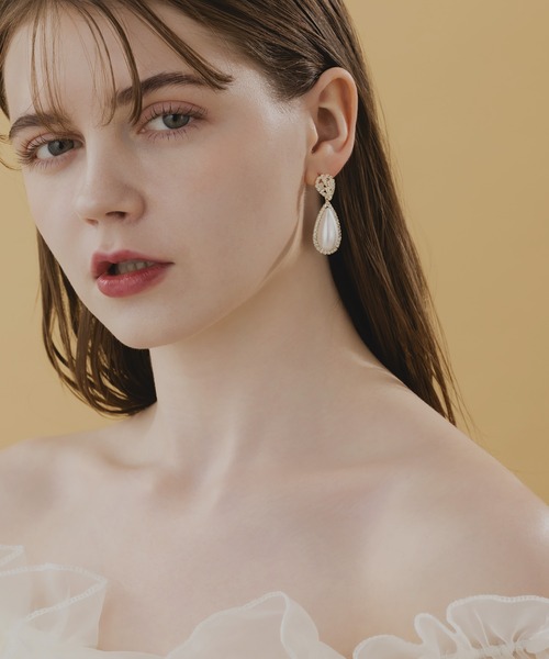 LA MUe(ラミュー)の「【LA MUE】シルバー925ポスト パール×ビジュー ドロップピアス(ピアス(両耳用)・レディース・ゴールド/シルバー・FREE)」の10枚目の写真