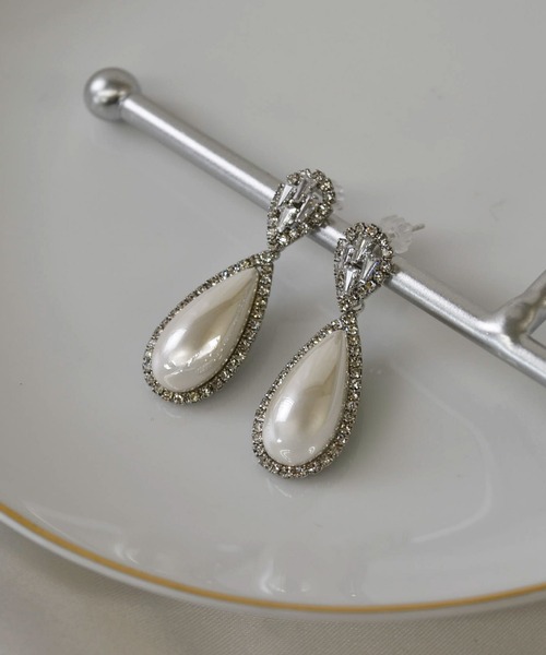 LA MUe(ラミュー)の「【LA MUE】シルバー925ポスト パール×ビジュー ドロップピアス(ピアス(両耳用)・レディース・ゴールド/シルバー・FREE)」の11枚目の写真
