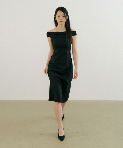 LUCIR ZU(ルシールズ)の「Bellucci Ribbon One-piece (black)(ワンピース・レディース・その他・M/S)」の2枚目の写真