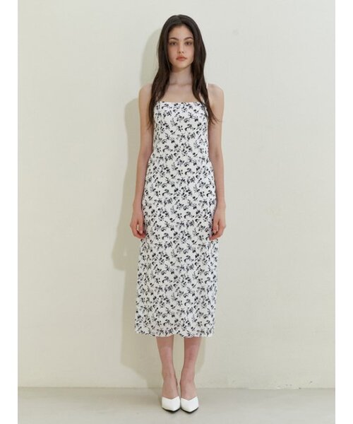 KINDABABY(カインダベイビー)の「Iris long dress - white(ワンピース・レディース・ホワイト・FREE)」の1枚目の写真