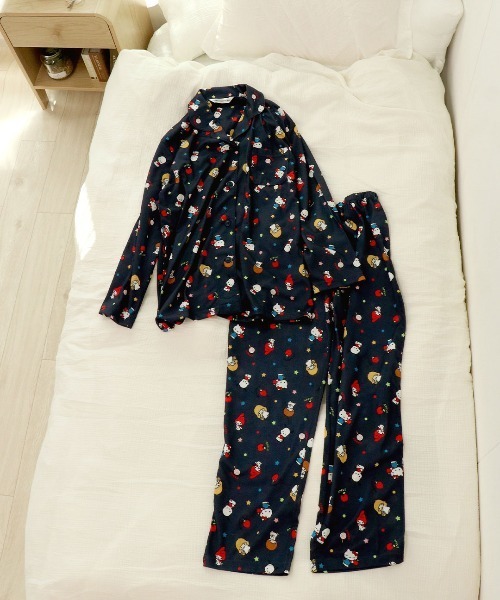 sanrio（サンリオ）の「《サンリオキャラクターズ》70sウィークエンド 長袖 パジャマ（ルームウェア/パジャマ・レディース・ネイビー/オフホワイト・L/M）」の8枚目の写真